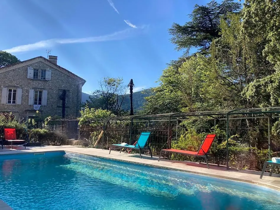 La Tour Mystique Bed and Breakfast Nyons