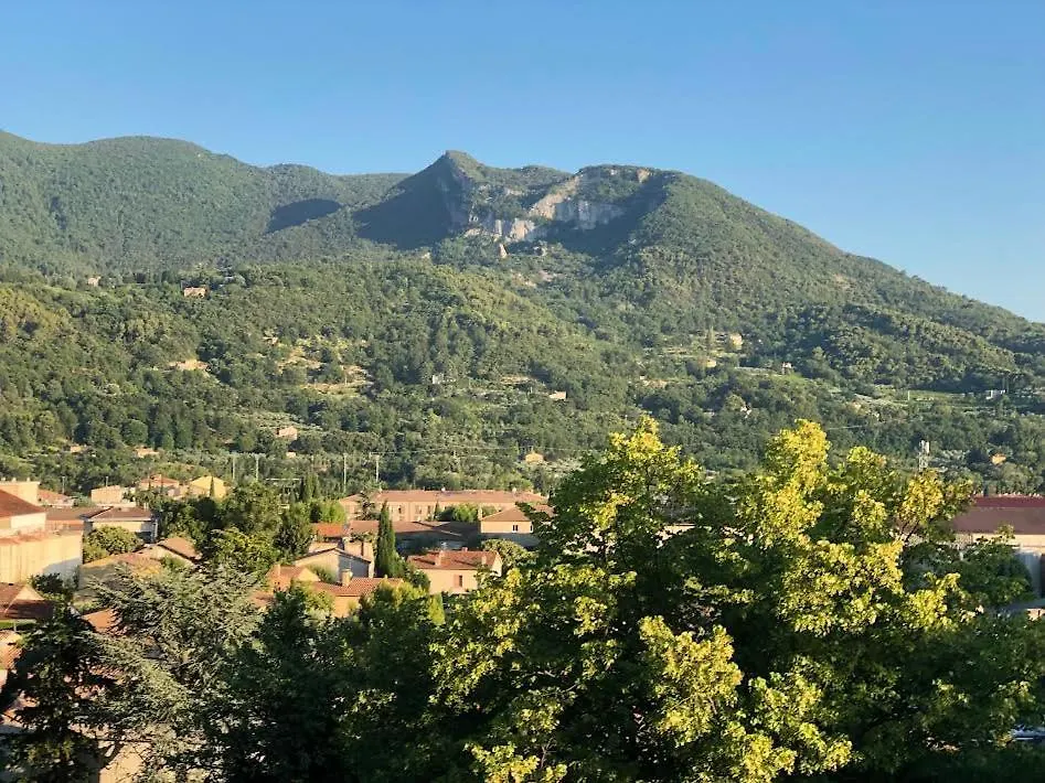 La Tour Mystique Bed and Breakfast Nyons 0*,  Γαλλία